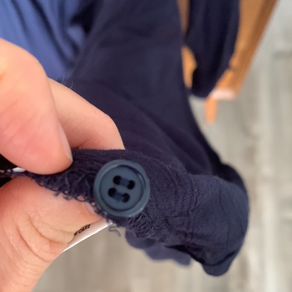 Navy maternity button up xs-med - Picture 4 of 10